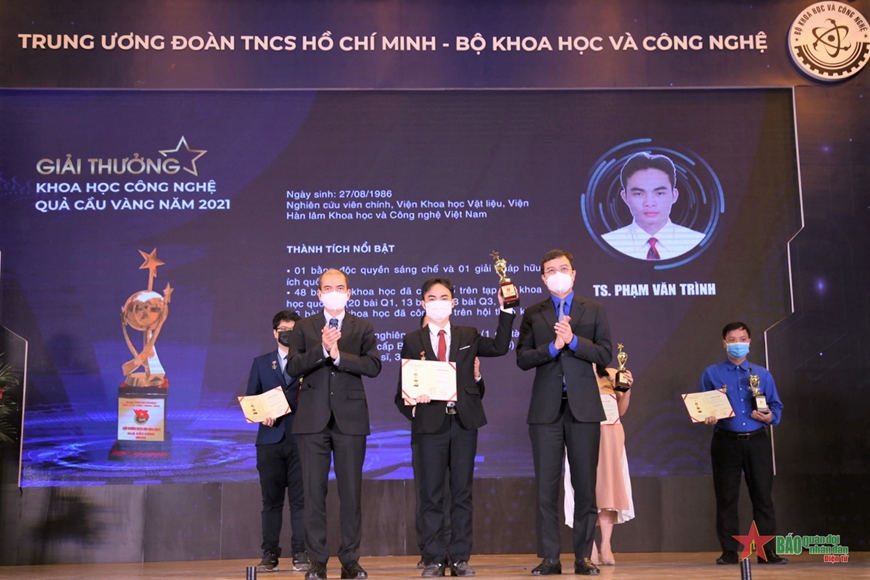 Golden Globe Science and Technology awards presented to ten young talents
